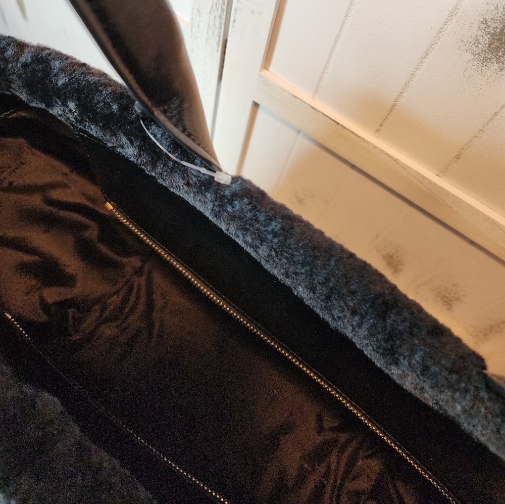 NWT Kate Spade Jett Faux Shearling Tote. - Picture 10 of 12